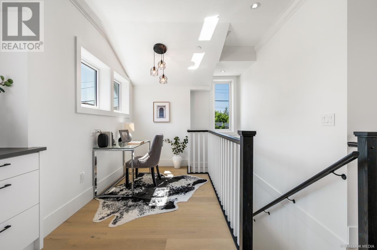 Listing Picture 15 of 27 : 1421 E 27TH AVENUE, Vancouver / 溫哥華 - 魯藝地產 Yvonne Lu Group - MLS Medallion Club Member