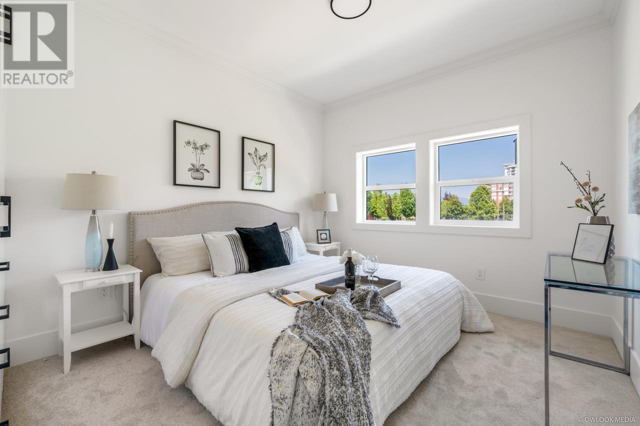 Listing Picture 16 of 27 : 1421 E 27TH AVENUE, Vancouver / 溫哥華 - 魯藝地產 Yvonne Lu Group - MLS Medallion Club Member