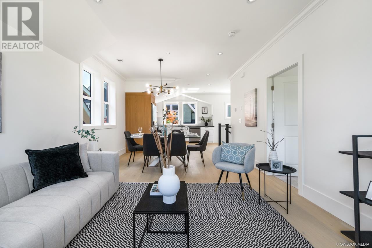 Listing Picture 9 of 27 : 1421 E 27TH AVENUE, Vancouver / 溫哥華 - 魯藝地產 Yvonne Lu Group - MLS Medallion Club Member