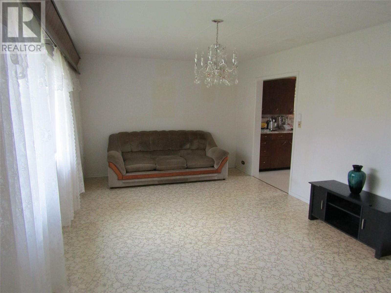 5300 Hillview Road, Grand Forks, British Columbia  V0H 1H5 - Photo 24 - 10336790
