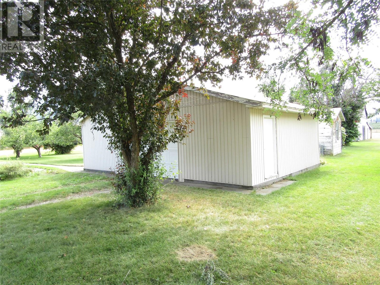 5300 Hillview Road, Grand Forks, British Columbia  V0H 1H5 - Photo 41 - 10336790