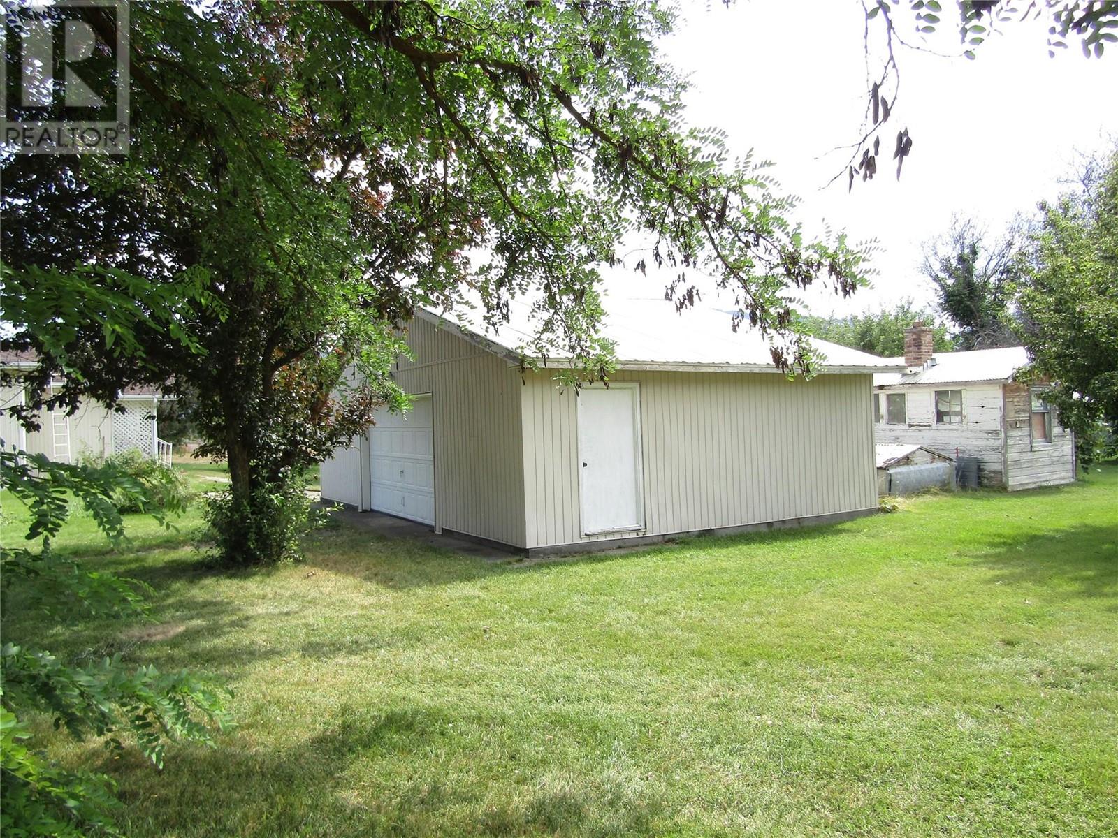 5300 Hillview Road, Grand Forks, British Columbia  V0H 1H5 - Photo 42 - 10336790