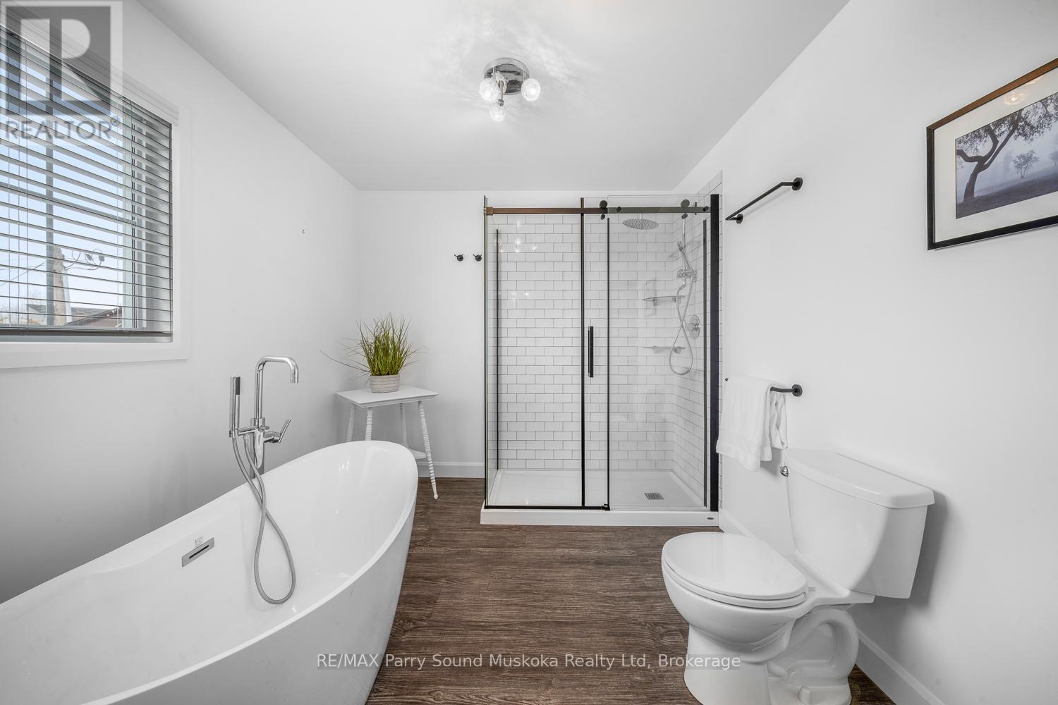 25 The Pointe Road, Parry Sound, Ontario  P0G 1A0 - Photo 15 - X11997416