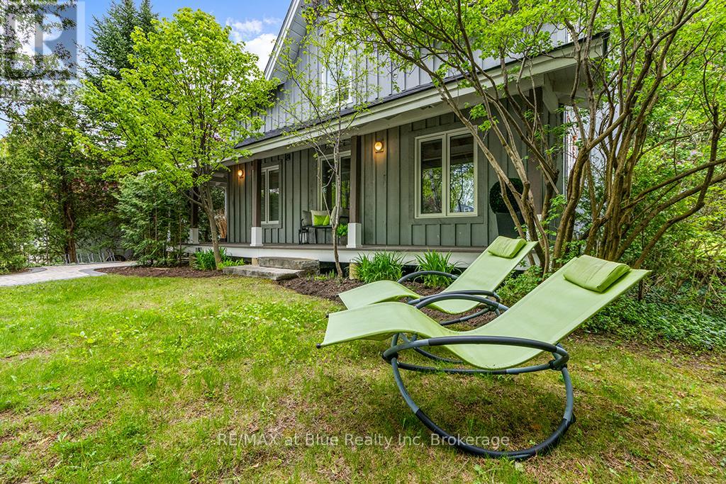 Property at 147 CARMICHAEL CRESCENT image 3
