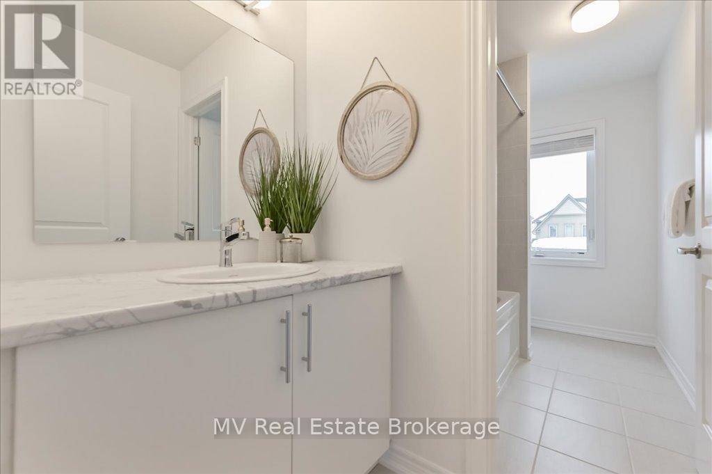 82 Spicer Street, Centre Wellington, Ontario  N1M 0H7 - Photo 30 - X11997641