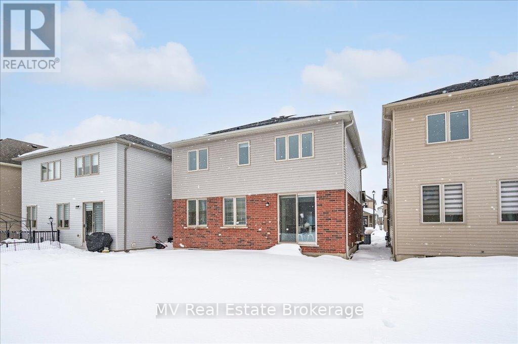 82 Spicer Street, Centre Wellington, Ontario  N1M 0H7 - Photo 37 - X11997641