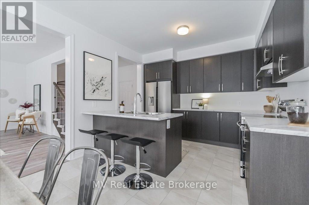 82 Spicer Street, Centre Wellington, Ontario  N1M 0H7 - Photo 9 - X11997641