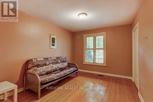 48 Bannatyne Drive, Toronto (St. Andrew-Windfields), Ontario  M2L 2N9 - Photo 18 - C11997728