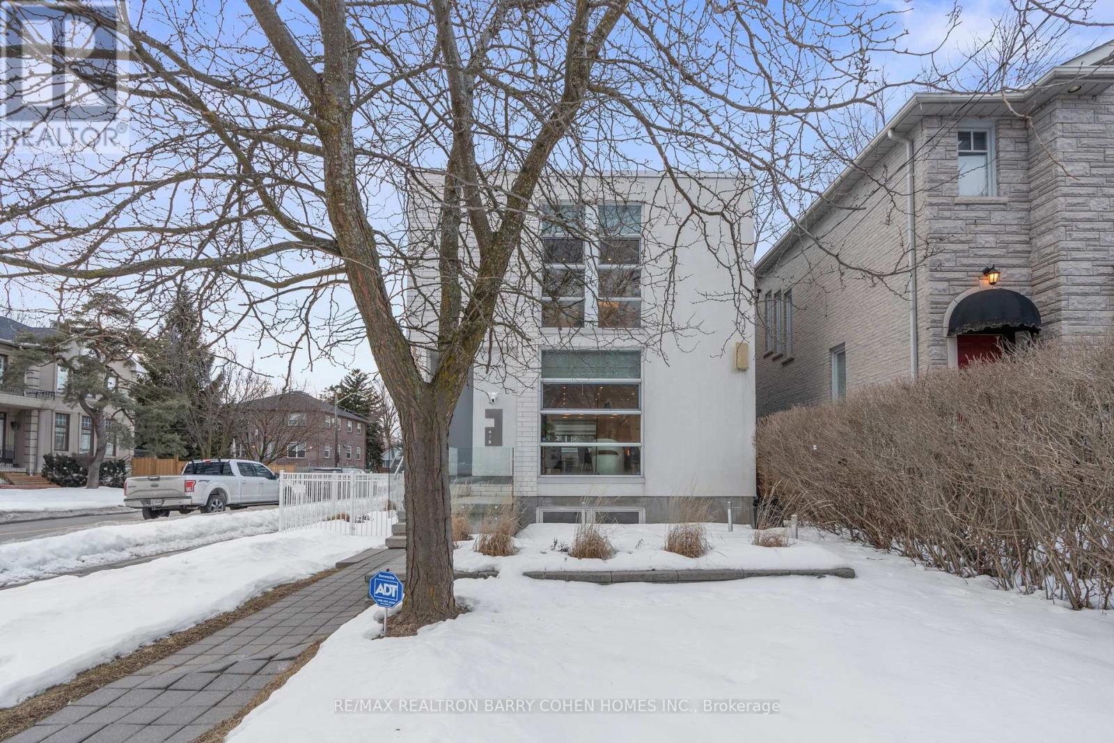 478 Melrose Avenue, Toronto, Ontario  M5M 1Z9 - Photo 2 - C11997798