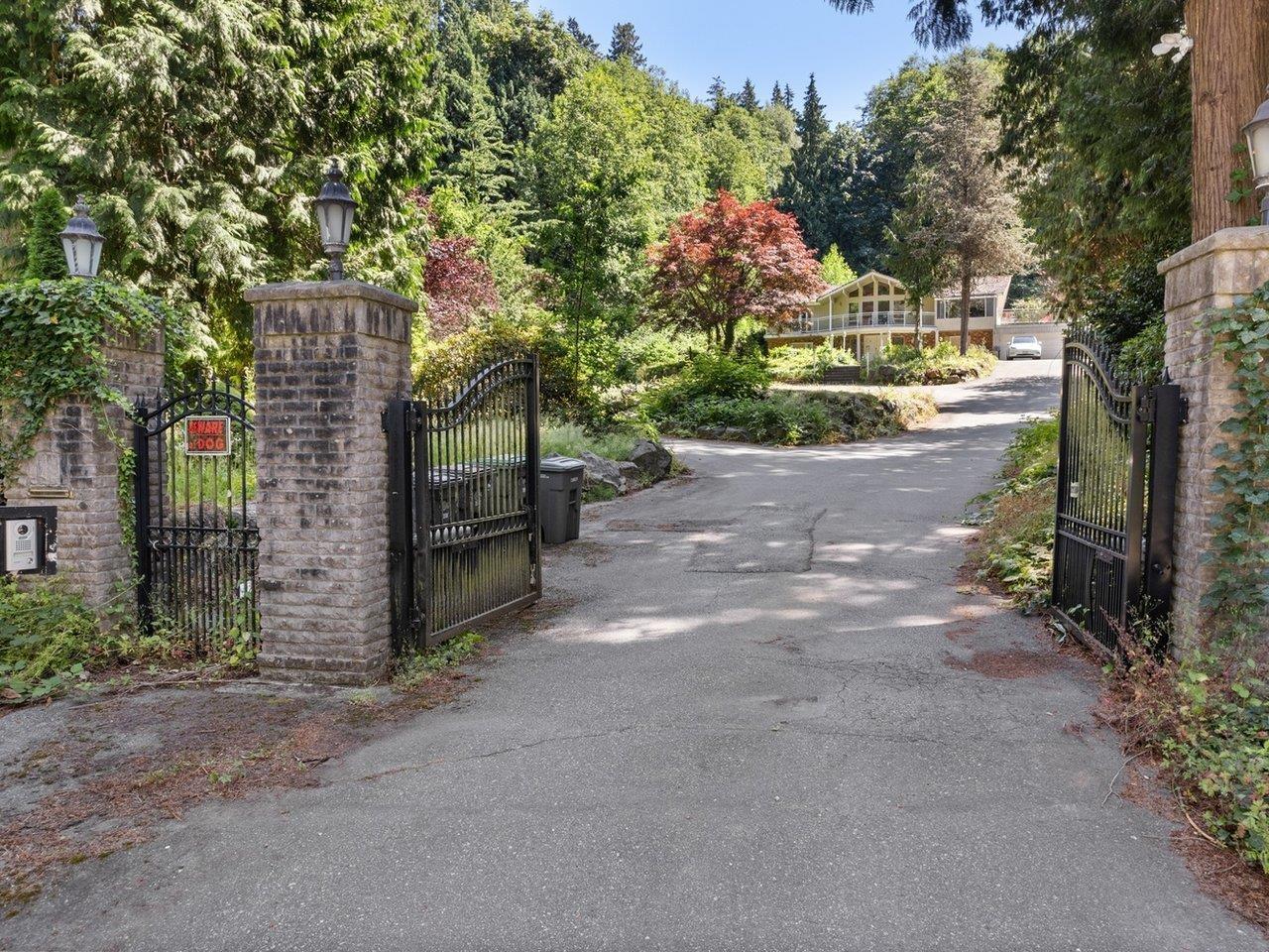 13838 Crescent Road, Surrey, British Columbia  V4P 1K8 - Photo 12 - R2971802