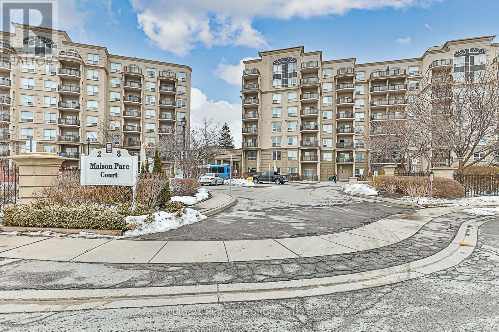 Property at 305 - 8 MAISON PARC COURT image 2