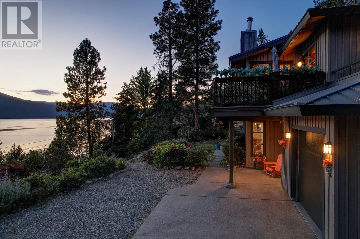 10145 Okanagan Centre Road W, Lake Country, British Columbia  V4V 2J4 - Photo 6 - 10337086
