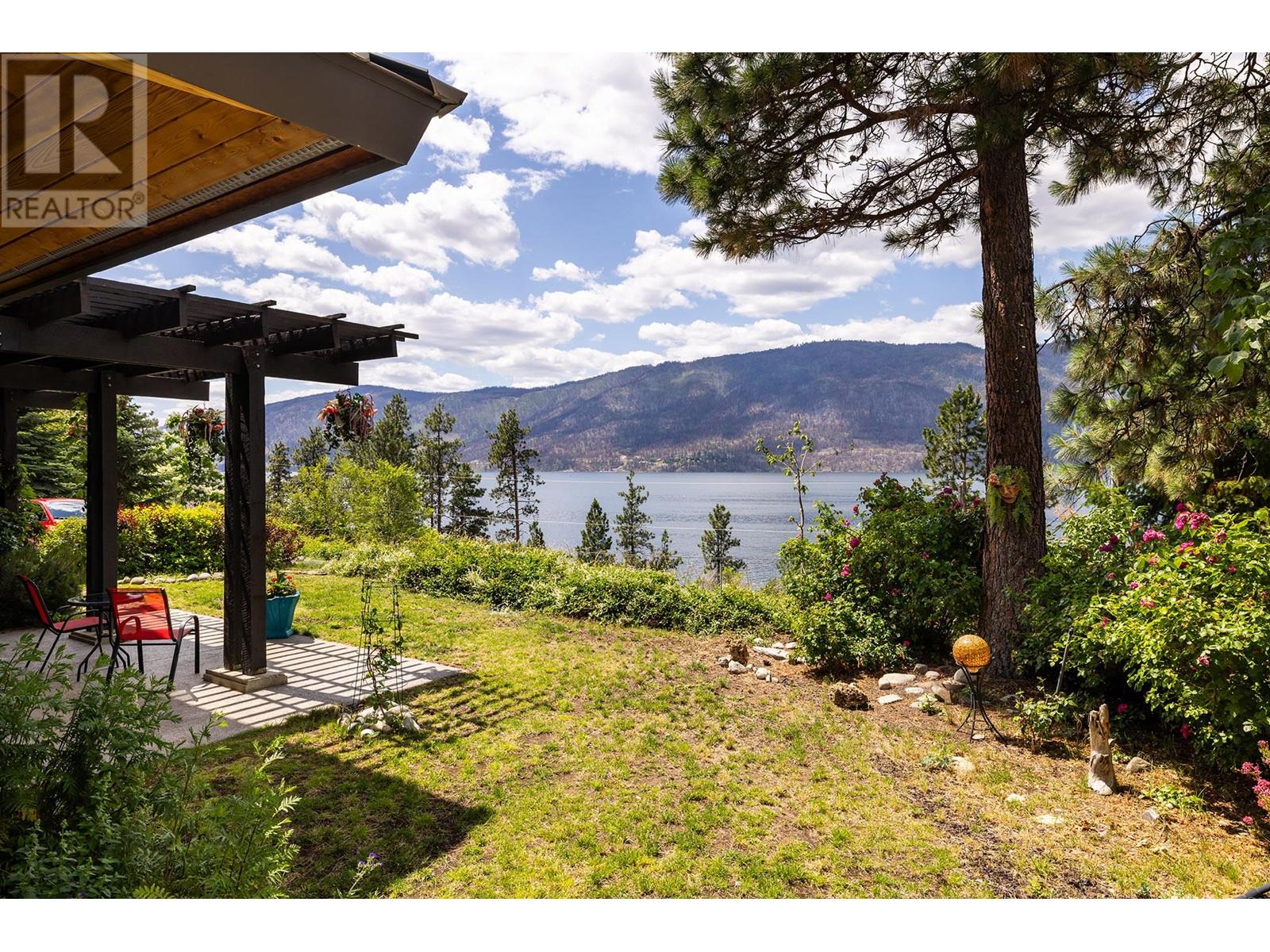10145 Okanagan Centre Road W, Lake Country, British Columbia  V4V 2J4 - Photo 12 - 10337086