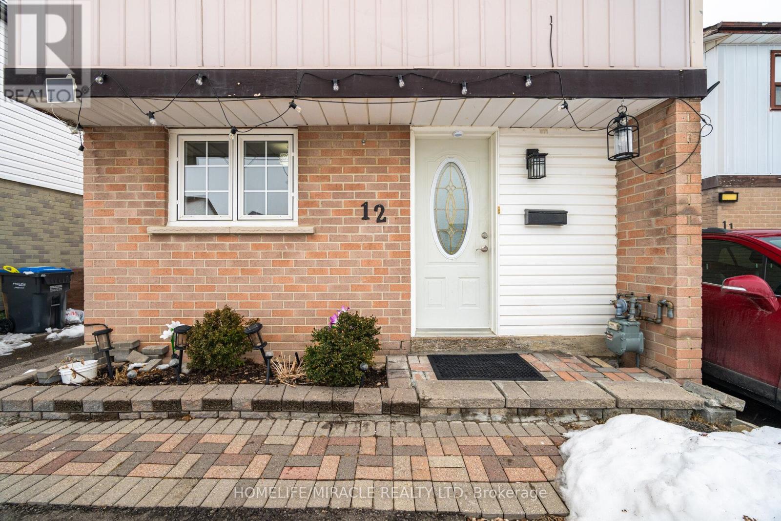Property at 12 HUCKLEBERRY SQUARE image 4