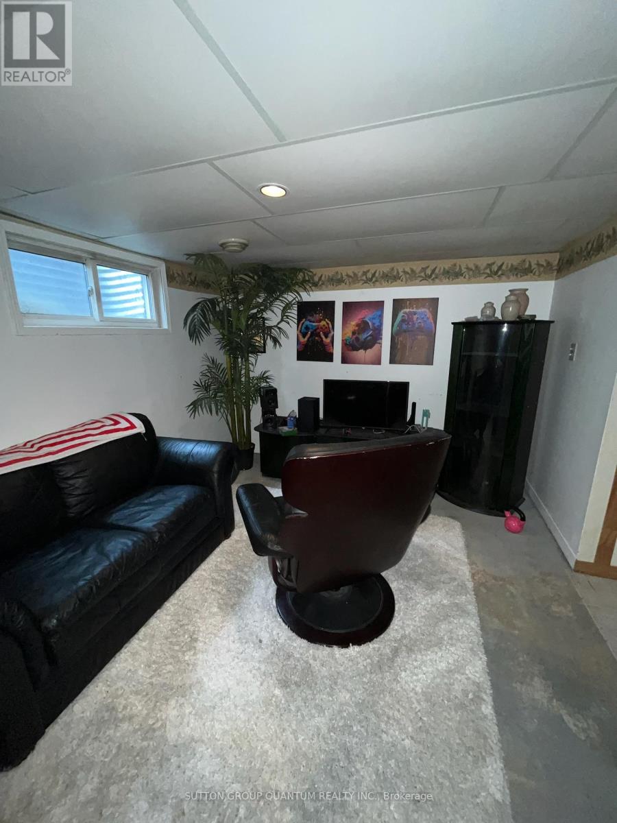 18 - 2315 Bromsgrove Road, Mississauga (Clarkson), Ontario  L5J 4A6 - Photo 27 - W11997627