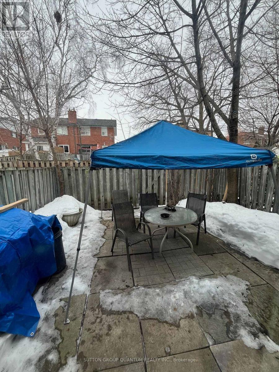 18 - 2315 Bromsgrove Road, Mississauga (Clarkson), Ontario  L5J 4A6 - Photo 29 - W11997627