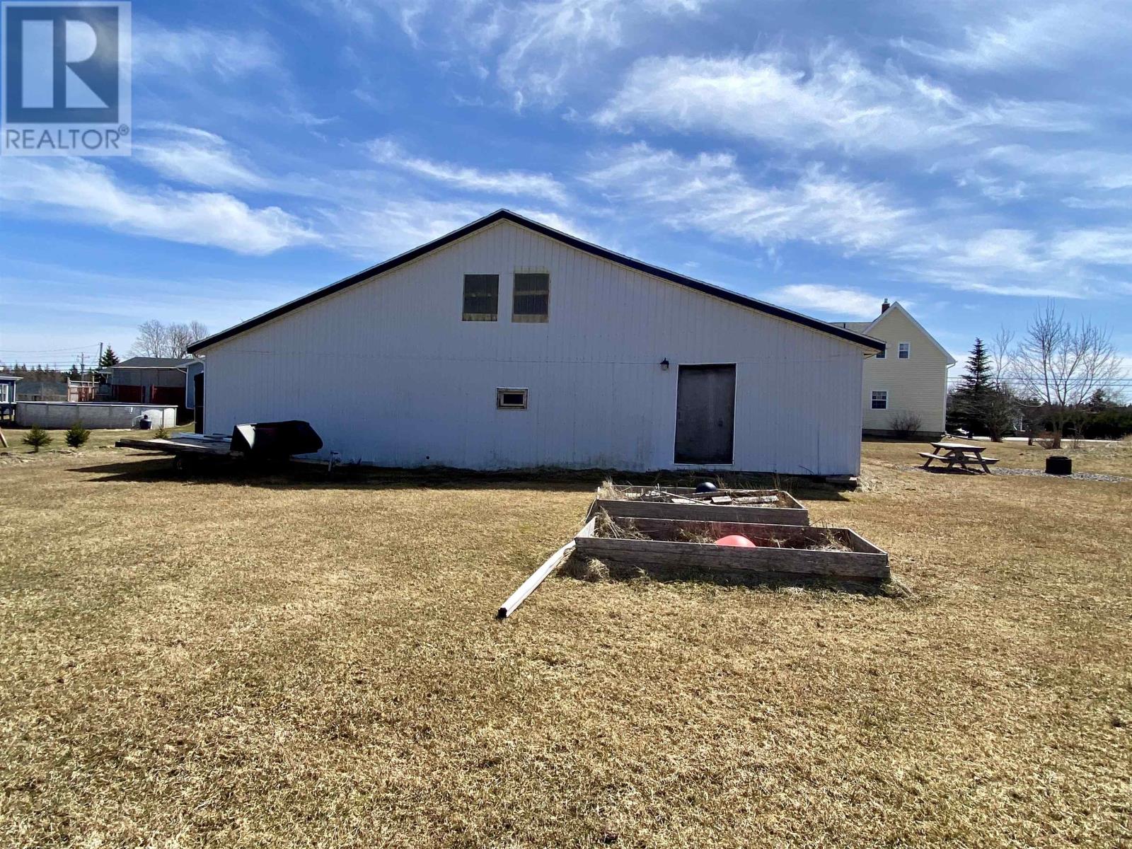 Property at 1097 ELLERSLIE RD RTE 133 image 2