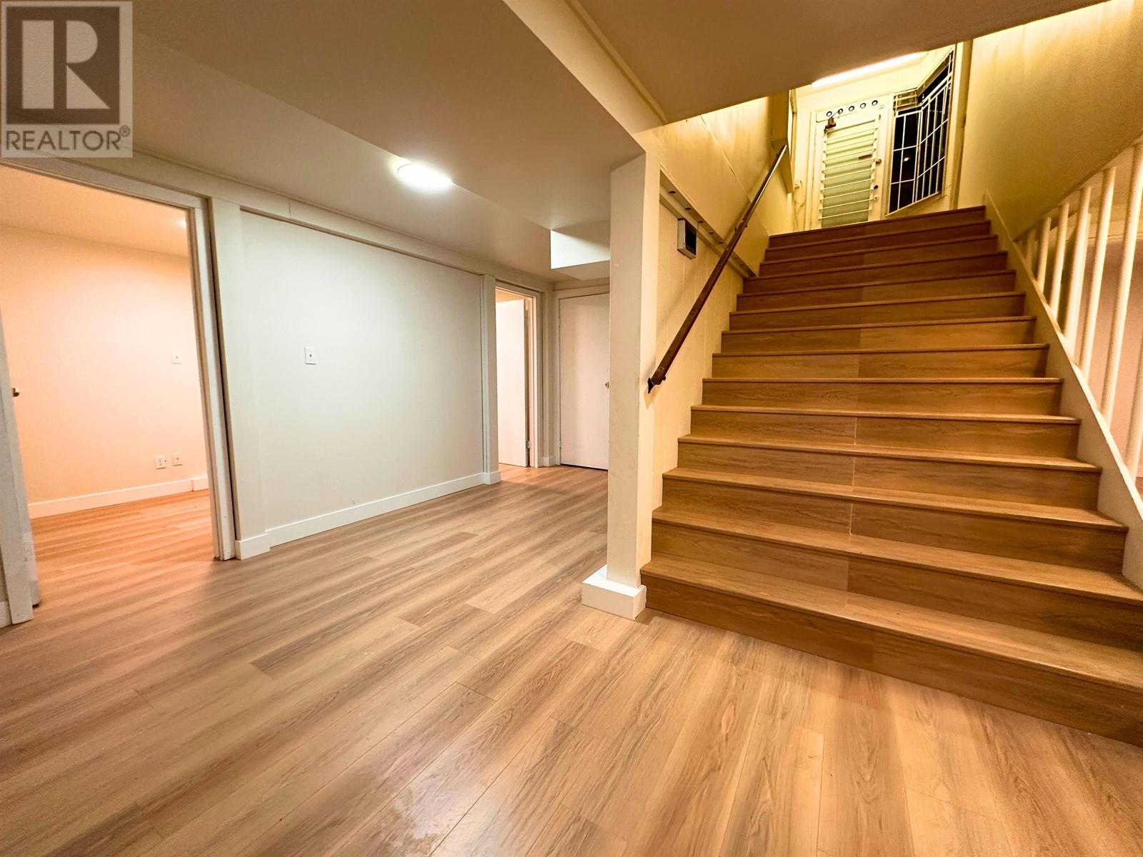 4613 Kingsway, Burnaby, British Columbia  V5H 2B3 - Photo 6 - C8067067