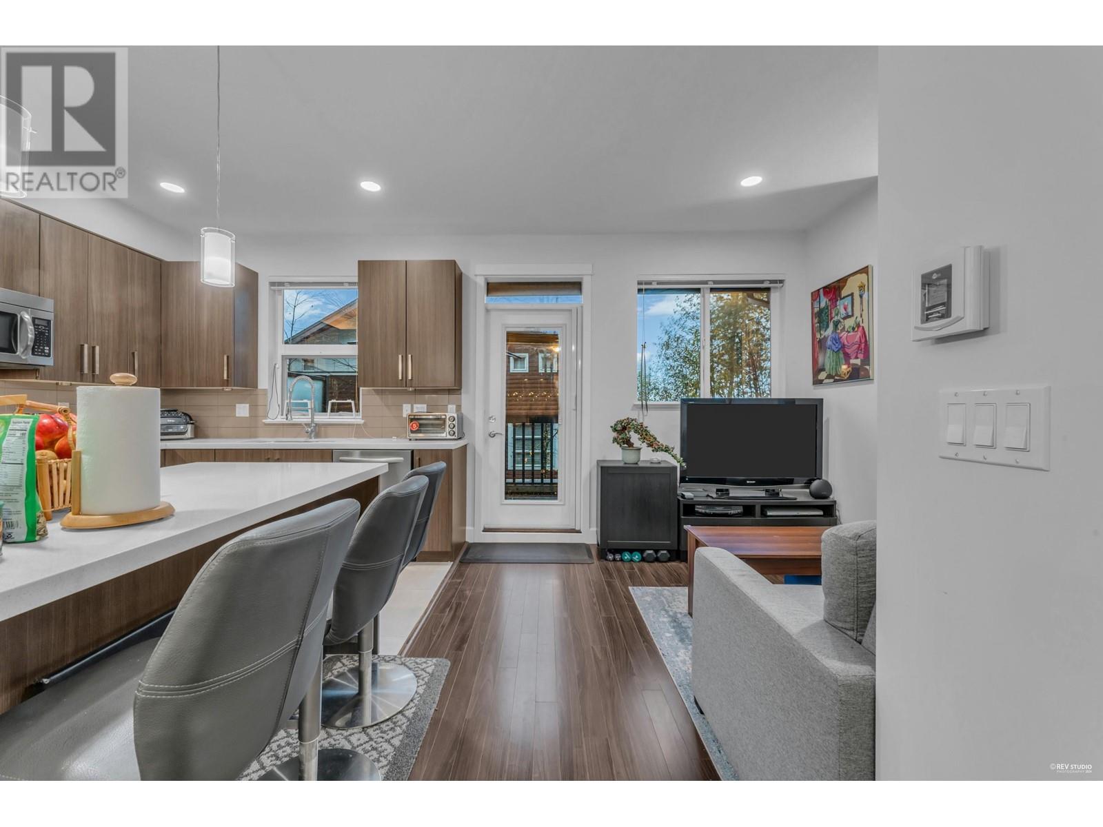 11 3431 Galloway Avenue, Coquitlam, British Columbia  V3E 0G8 - Photo 18 - R2972314