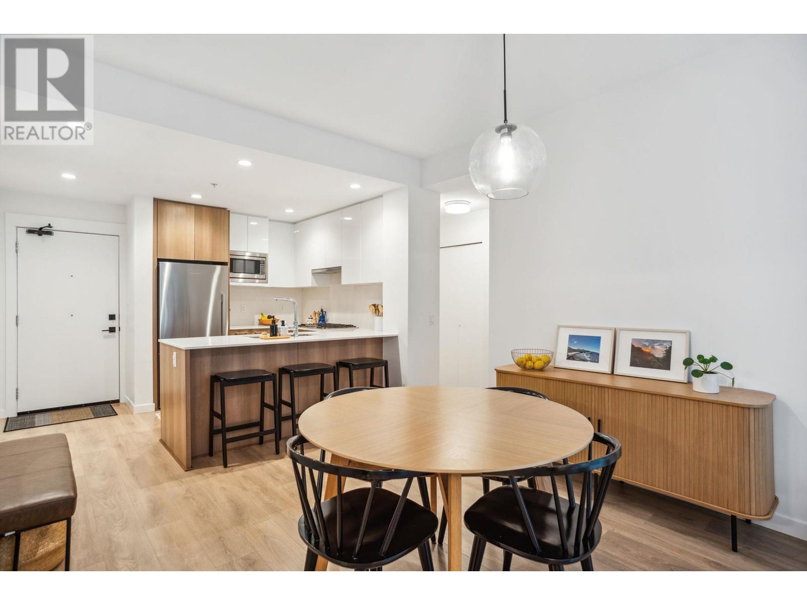 G04 715 W 15th Street, North Vancouver, British Columbia  V7M 1T2 - Photo 10 - R2972411