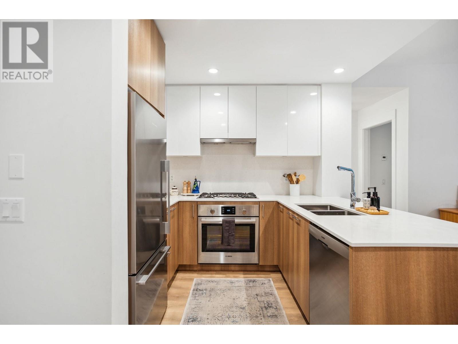 G04 715 W 15th Street, North Vancouver, British Columbia  V7M 1T2 - Photo 6 - R2972411