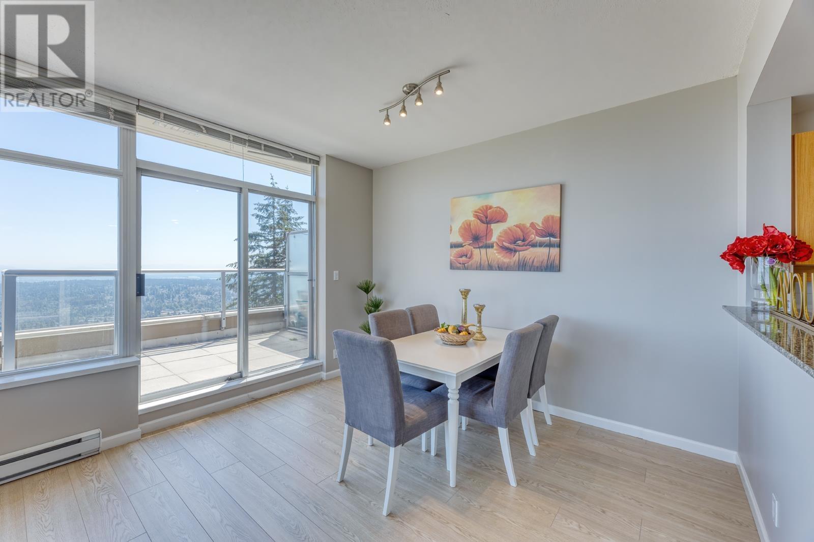803 9298 University Crescent, Burnaby, British Columbia  V5A 4X8 - Photo 7 - R2972480