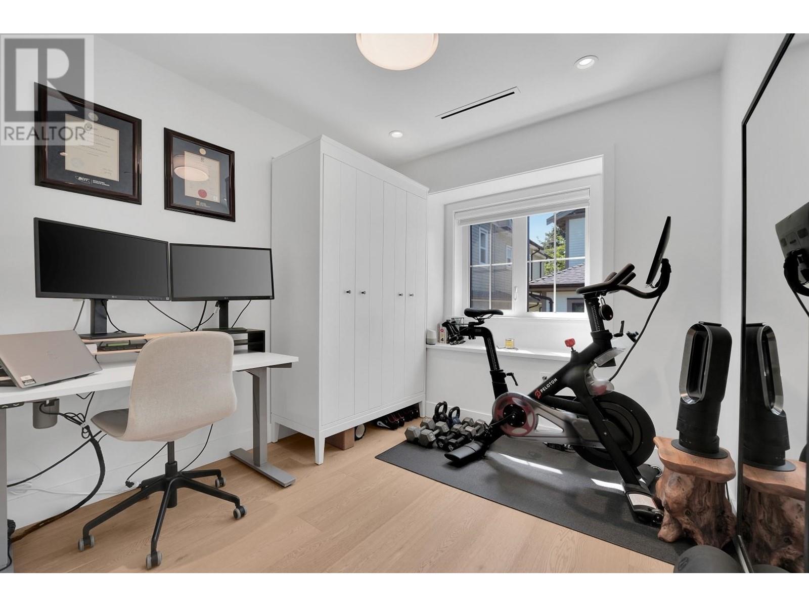 1919 E 3rd Avenue, Vancouver, British Columbia  V5N 1H4 - Photo 19 - R2972511