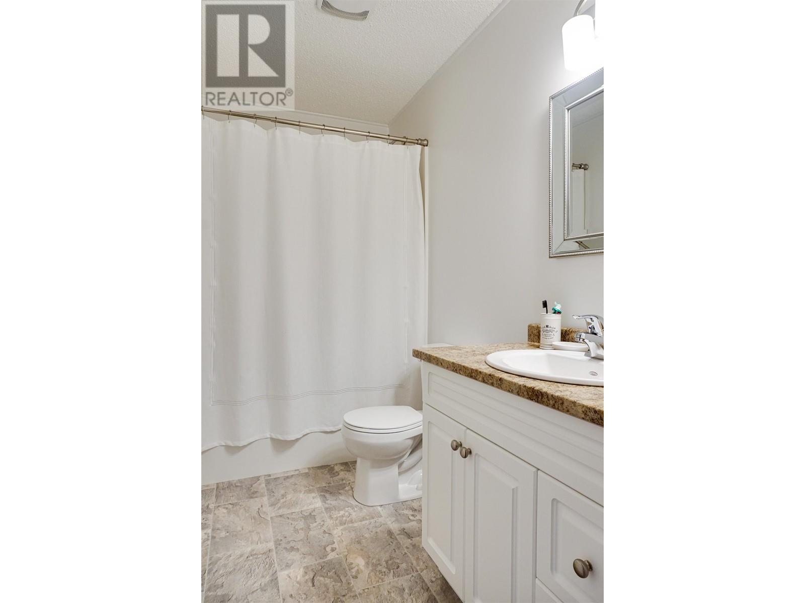Property at 109 ORIOLE STREET image 5