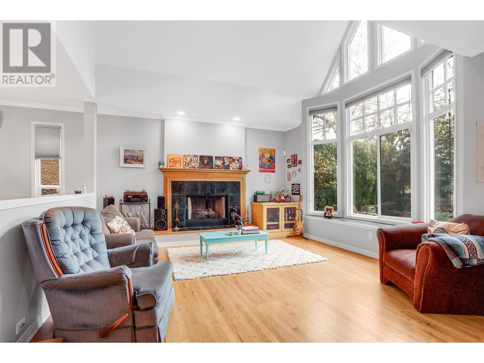 Property at 3159 W 26TH AVENUE image 2