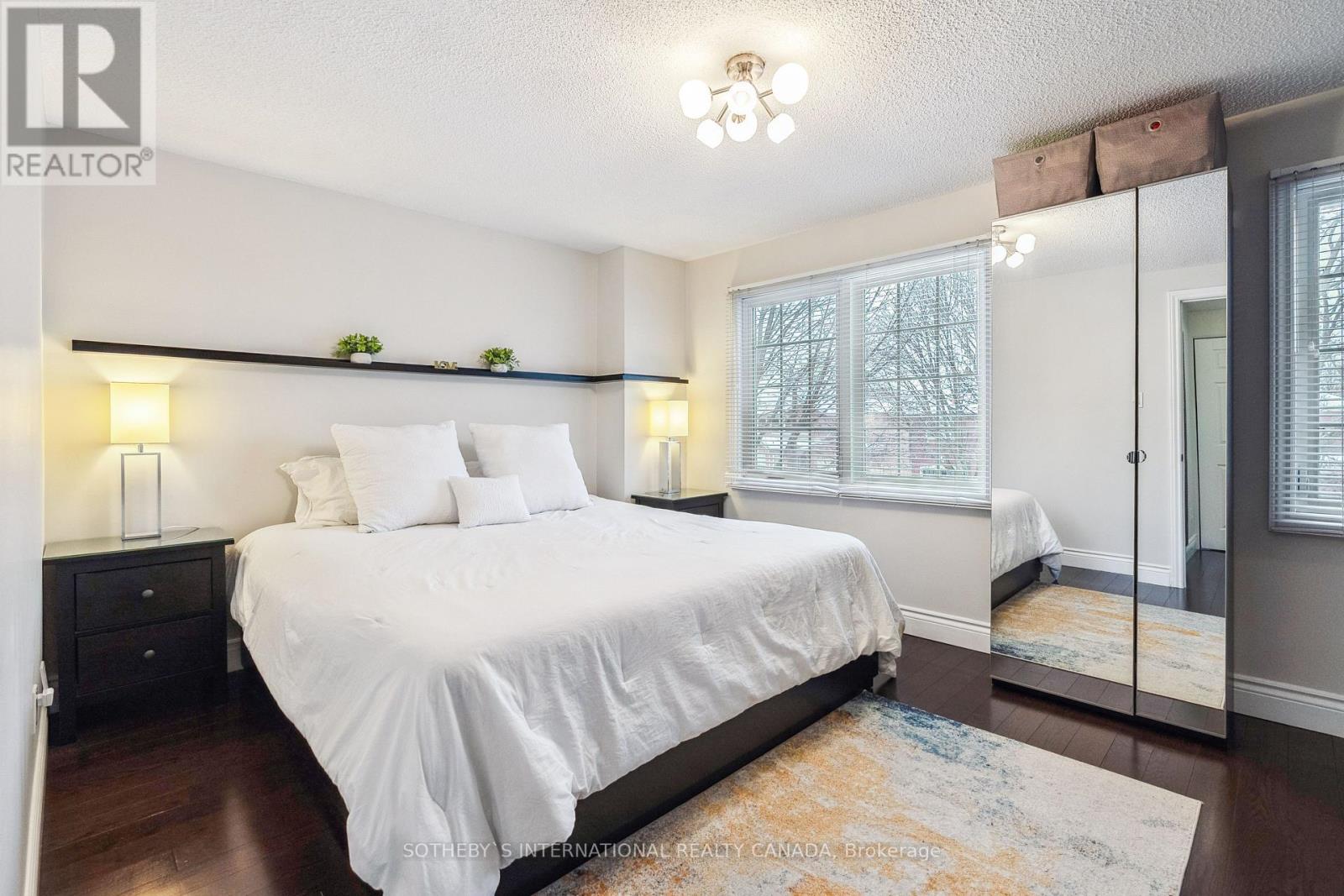 1400 Cobbler Lane, Oakville, Ontario  L6M 3C1 - Photo 12 - W11993725