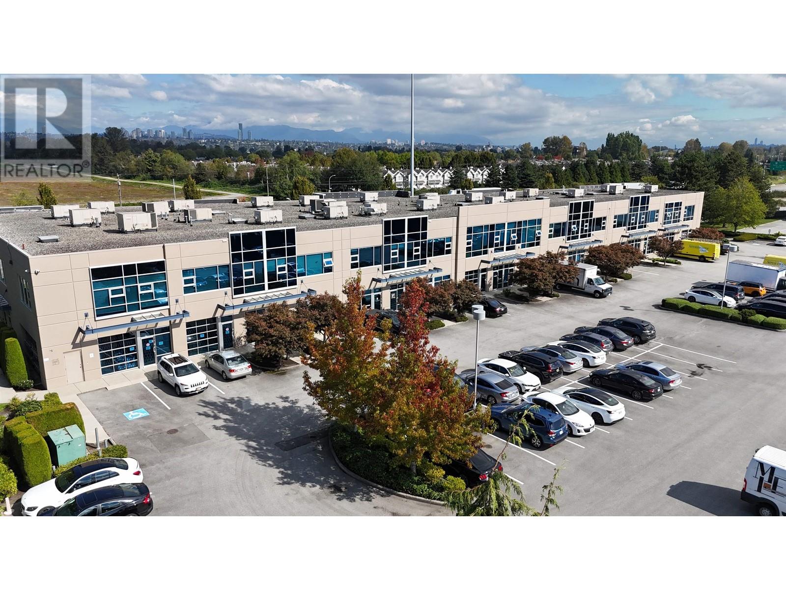 Property at 230 21900 WESTMINSTER HIGHWAY image 3