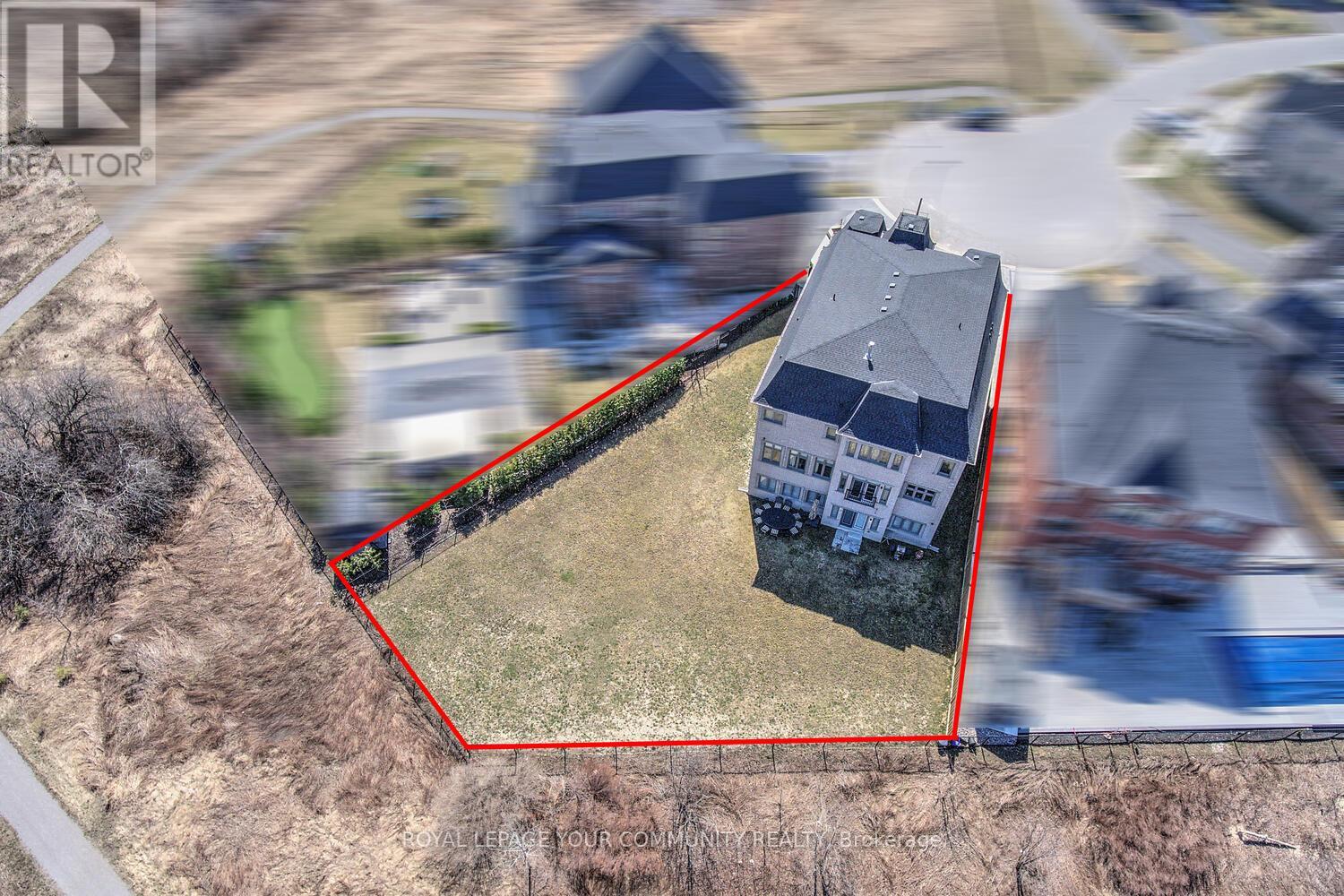 Property at 56 RIA COURT image 2
