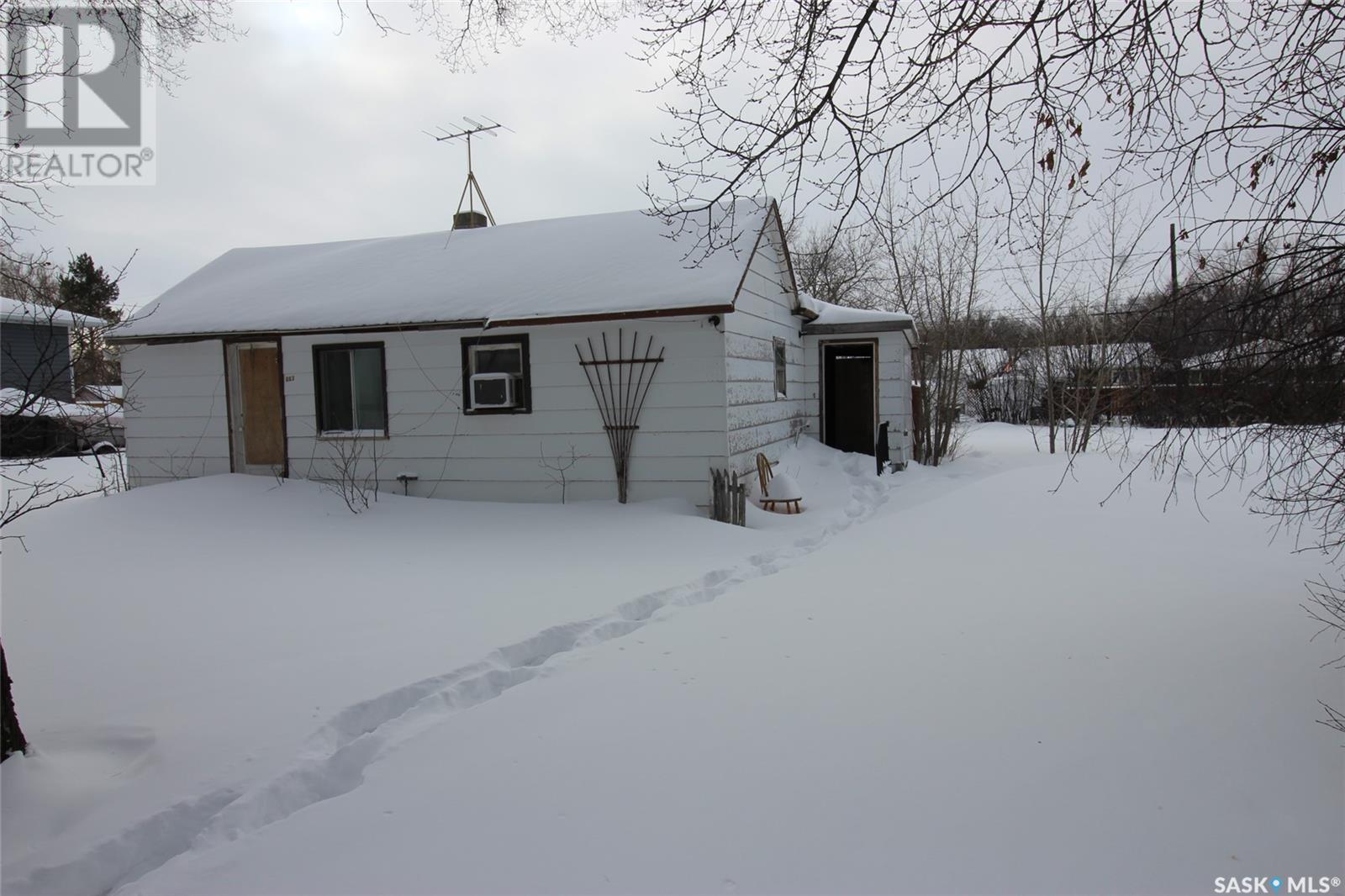 663 3rd Street W, Shaunavon, Saskatchewan  S0N 2M0 - Photo 23 - SK996965