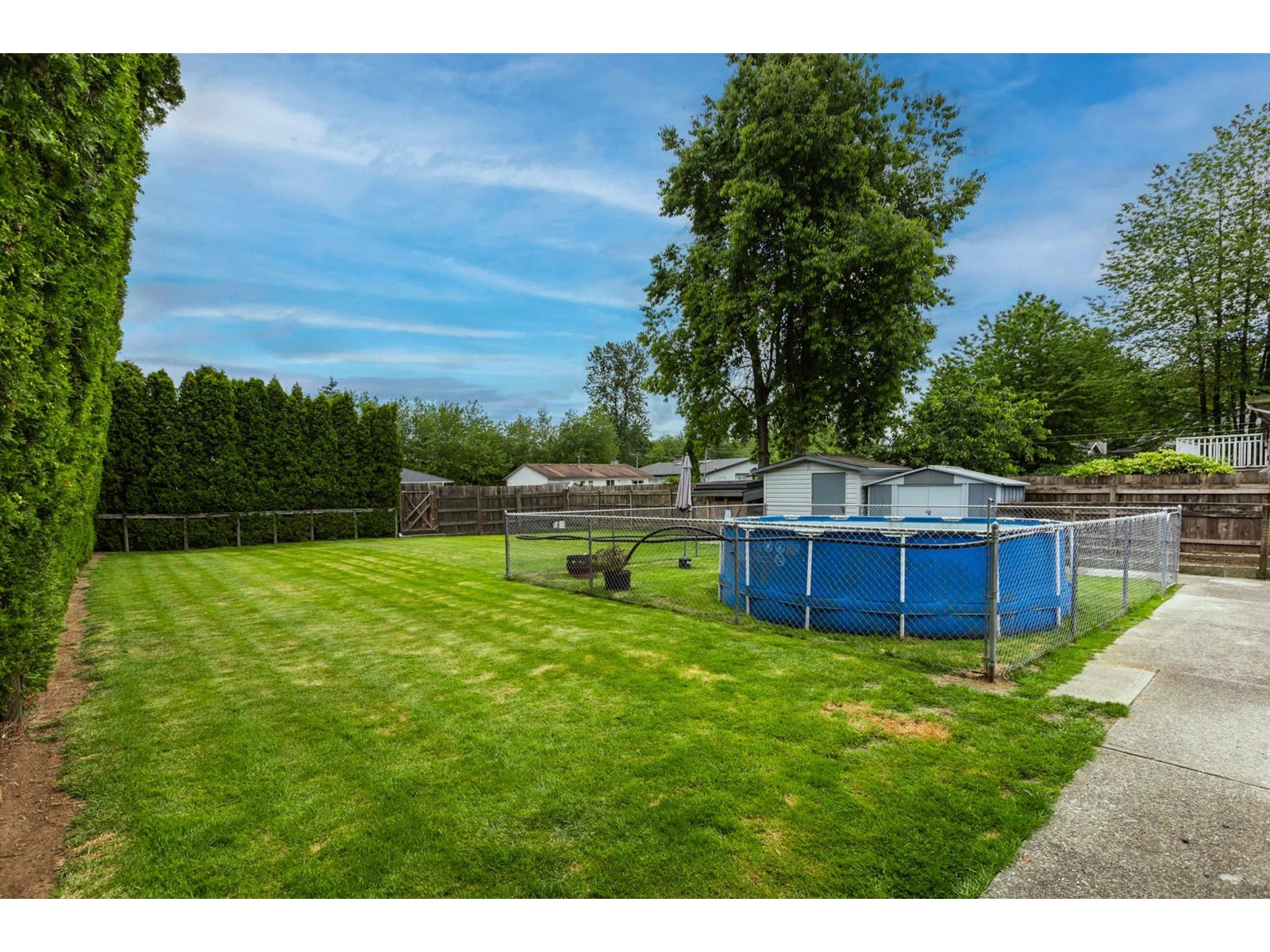 8942 139a Street, Surrey, British Columbia  V3V 7G5 - Photo 34 - R2972045
