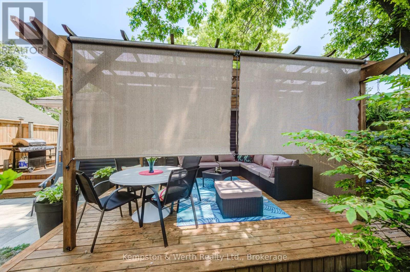 3 Elmwood Avenue, Lambton Shores, Ontario N0M 1T0 - Photo 9 - X11997923