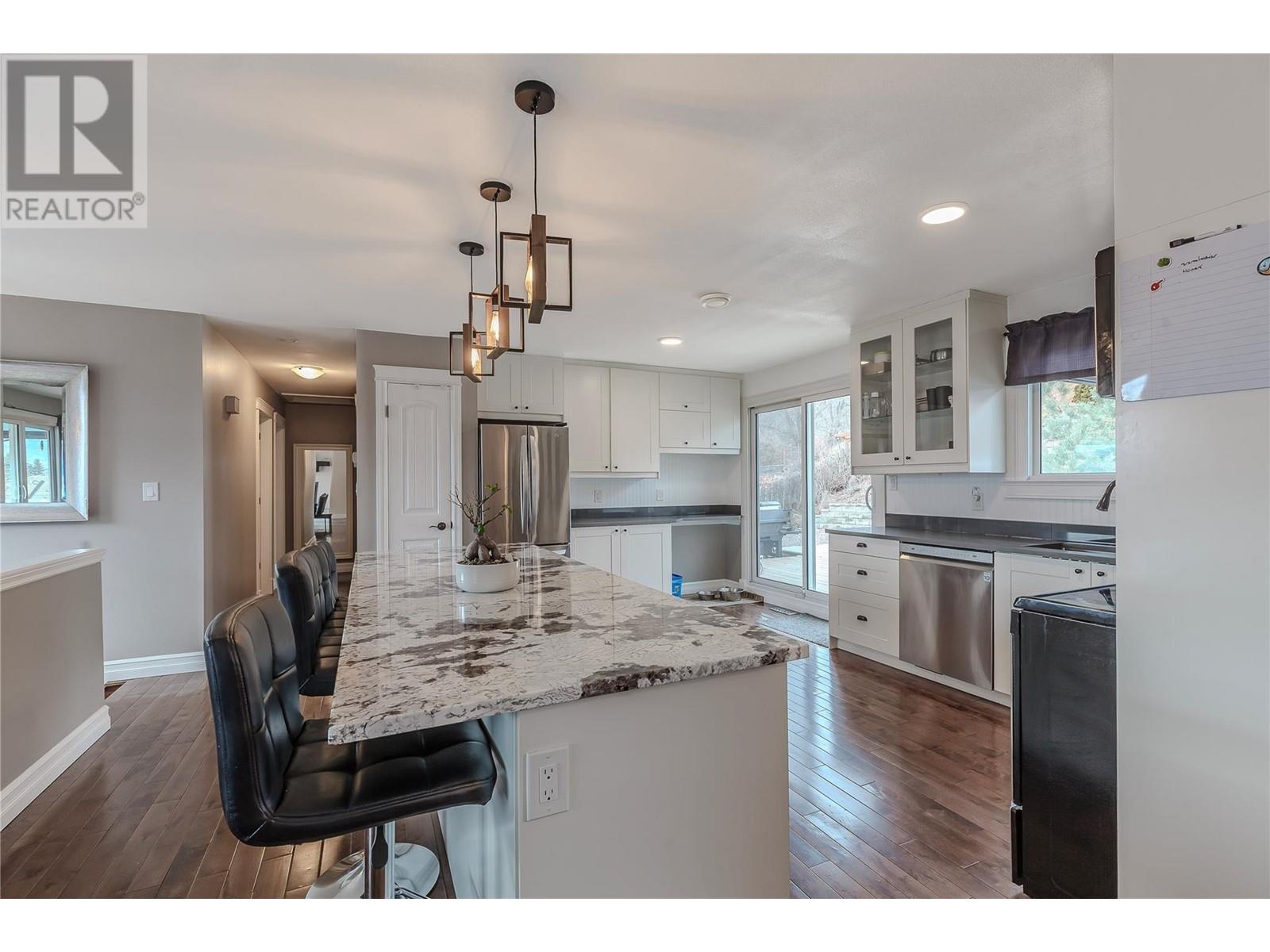 6525 Southwind Road, Vernon, British Columbia  V1H 1B7 - Photo 23 - 10336895