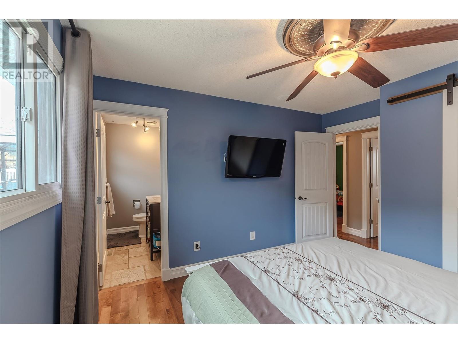 6525 Southwind Road, Vernon, British Columbia  V1H 1B7 - Photo 40 - 10336895