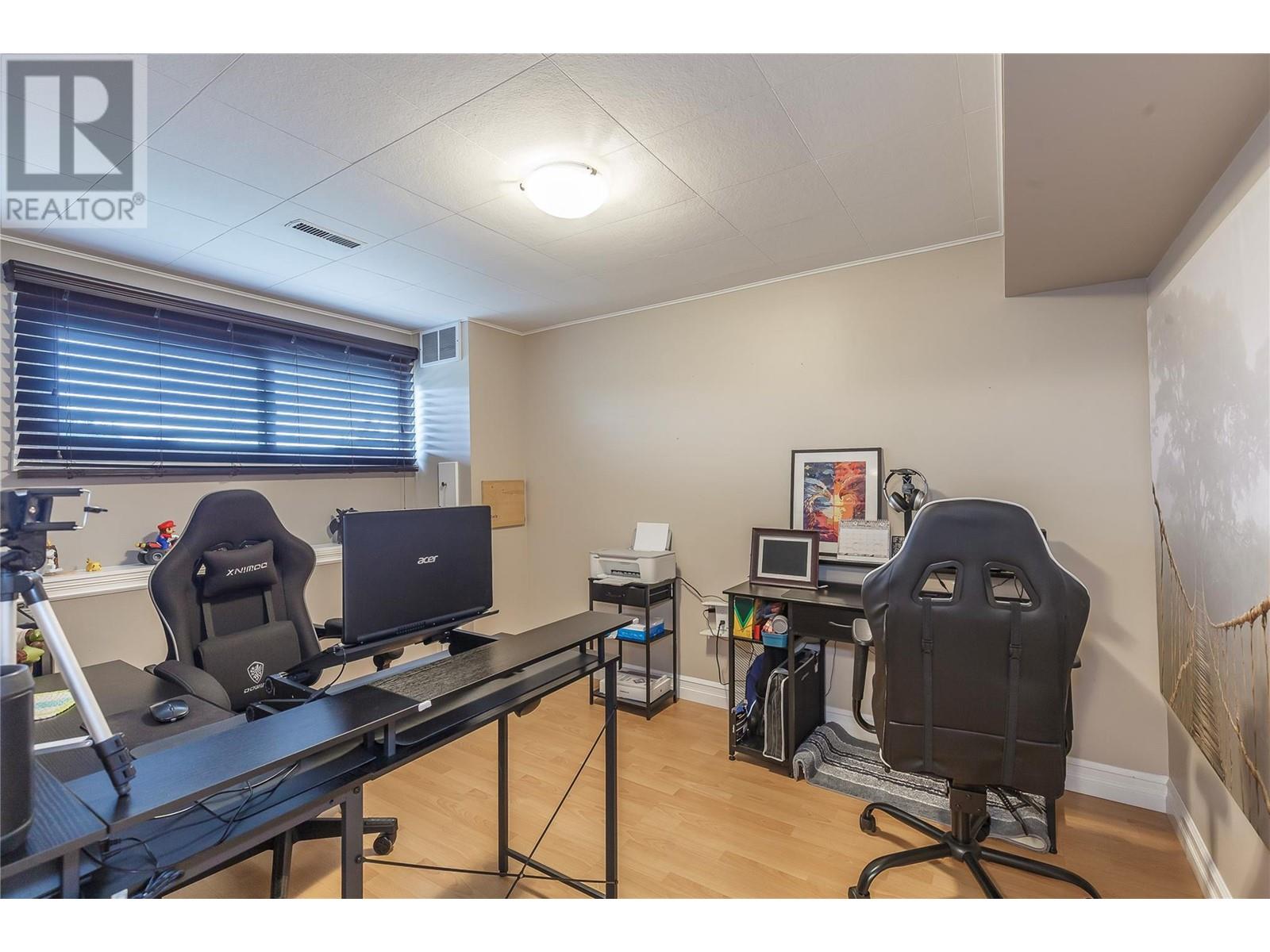 6525 Southwind Road, Vernon, British Columbia  V1H 1B7 - Photo 61 - 10336895