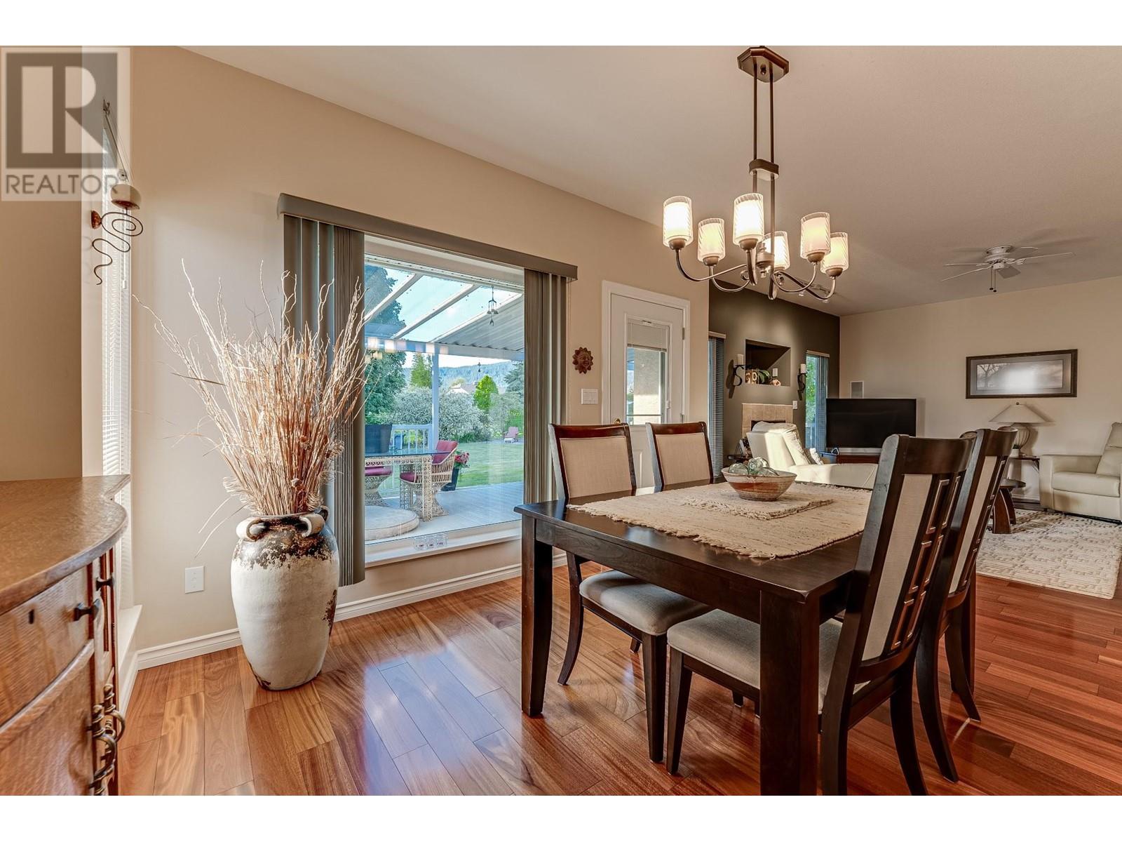 2642 Golf View Place, Blind Bay, British Columbia  V0E 1H2 - Photo 16 - 10336654