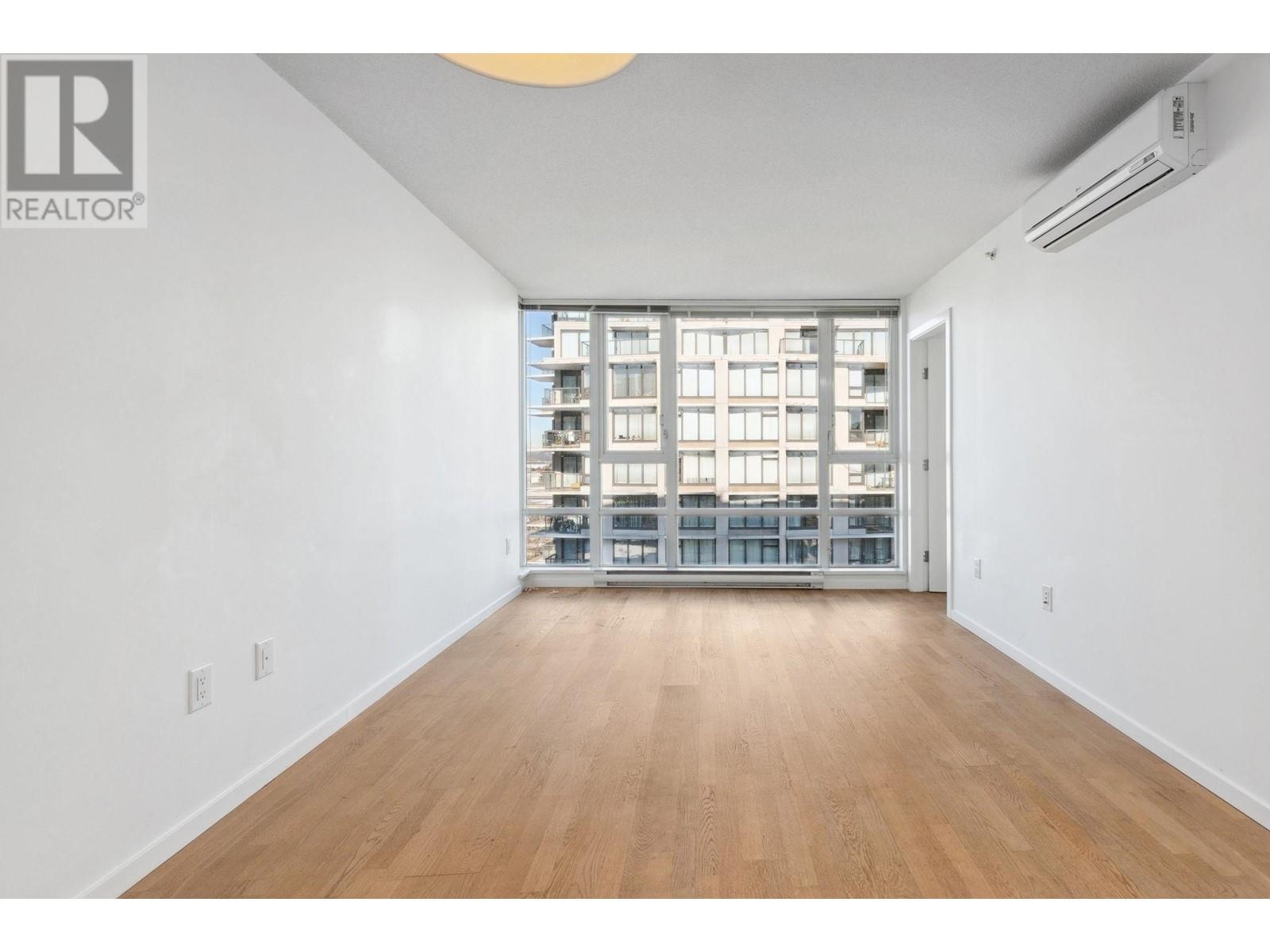 Listing Picture 8 of 27 : 1205 7988 ACKROYD ROAD, Richmond / 烈治文 - 魯藝地產 Yvonne Lu Group - MLS Medallion Club Member