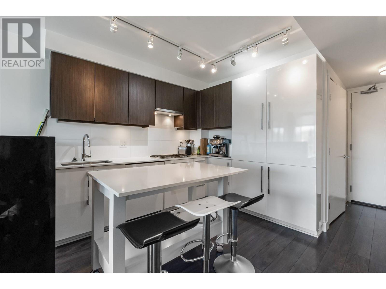 1306 188 Agnes Street, New Westminster, British Columbia  V3L 0H6 - Photo 12 - R2972385