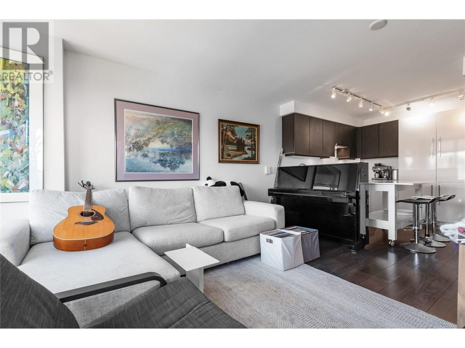 1306 188 Agnes Street, New Westminster, British Columbia  V3L 0H6 - Photo 11 - R2972385