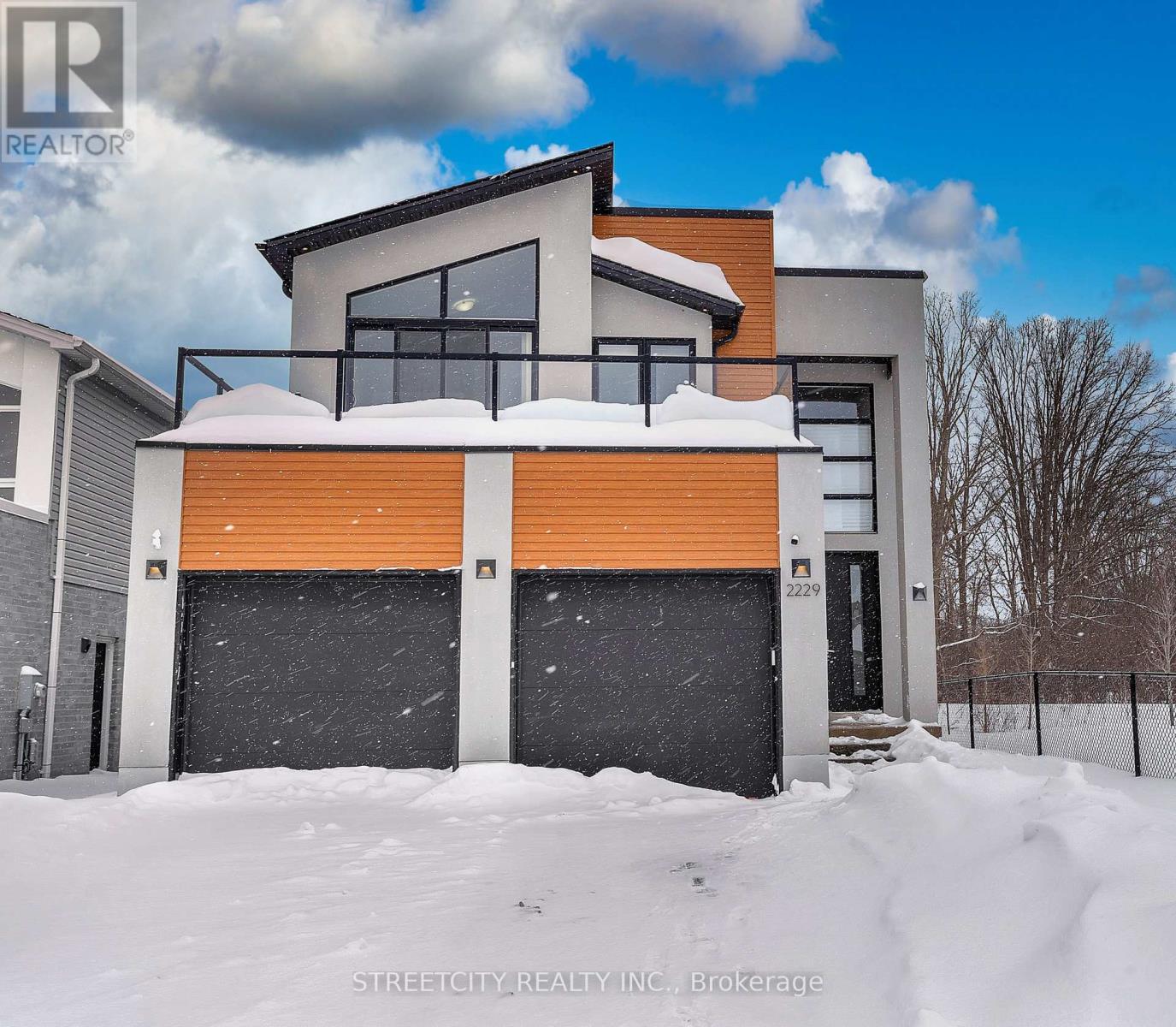 2229 WATEROAK DRIVE, London, Ontario