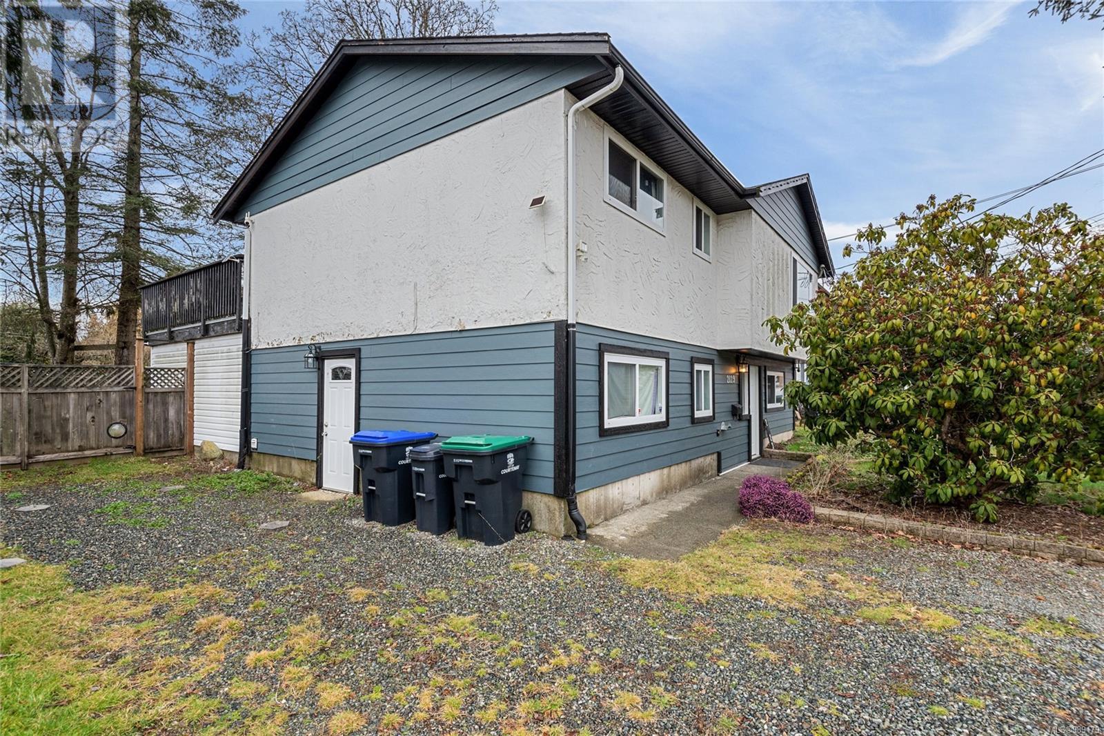 Property at 2129 Fitzgerald Ave image 3
