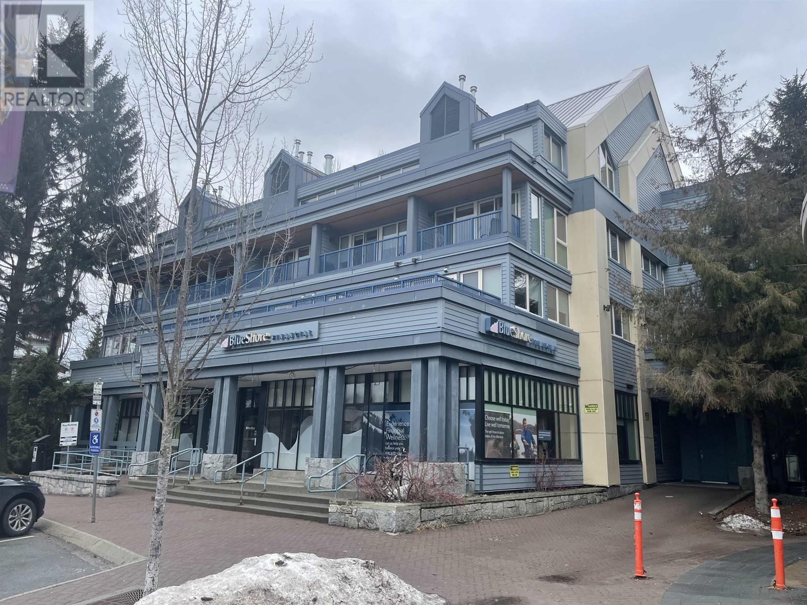 203 Wk8-4321 Village Gate, Whistler, British Columbia  V0N 1B4 - Photo 2 - R2972563