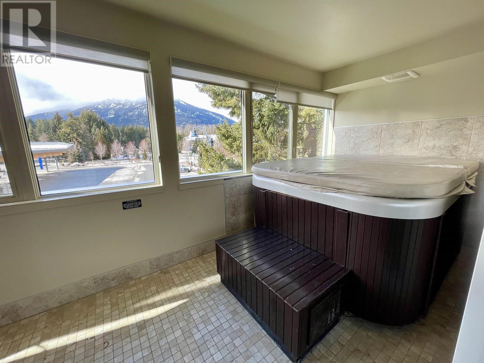 203 Wk8-4321 Village Gate, Whistler, British Columbia  V0N 1B4 - Photo 30 - R2972563