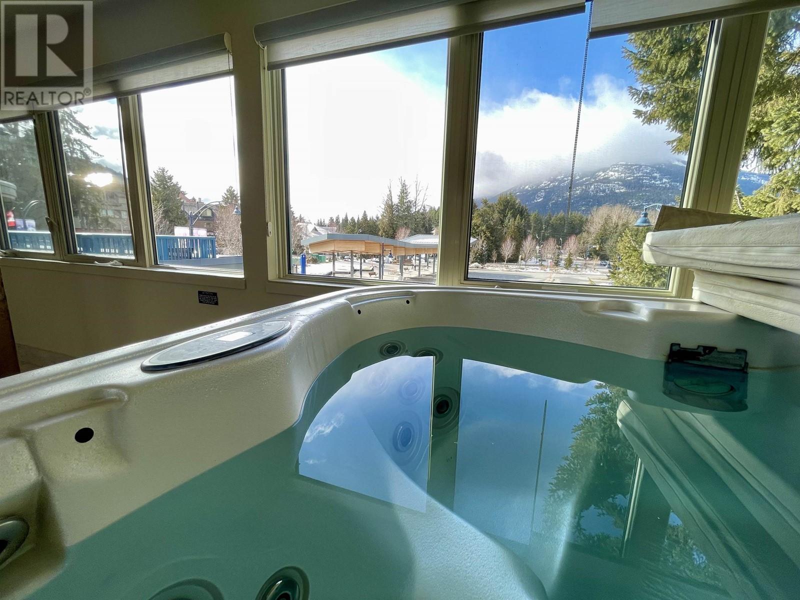 203 Wk8-4321 Village Gate, Whistler, British Columbia  V0N 1B4 - Photo 33 - R2972563