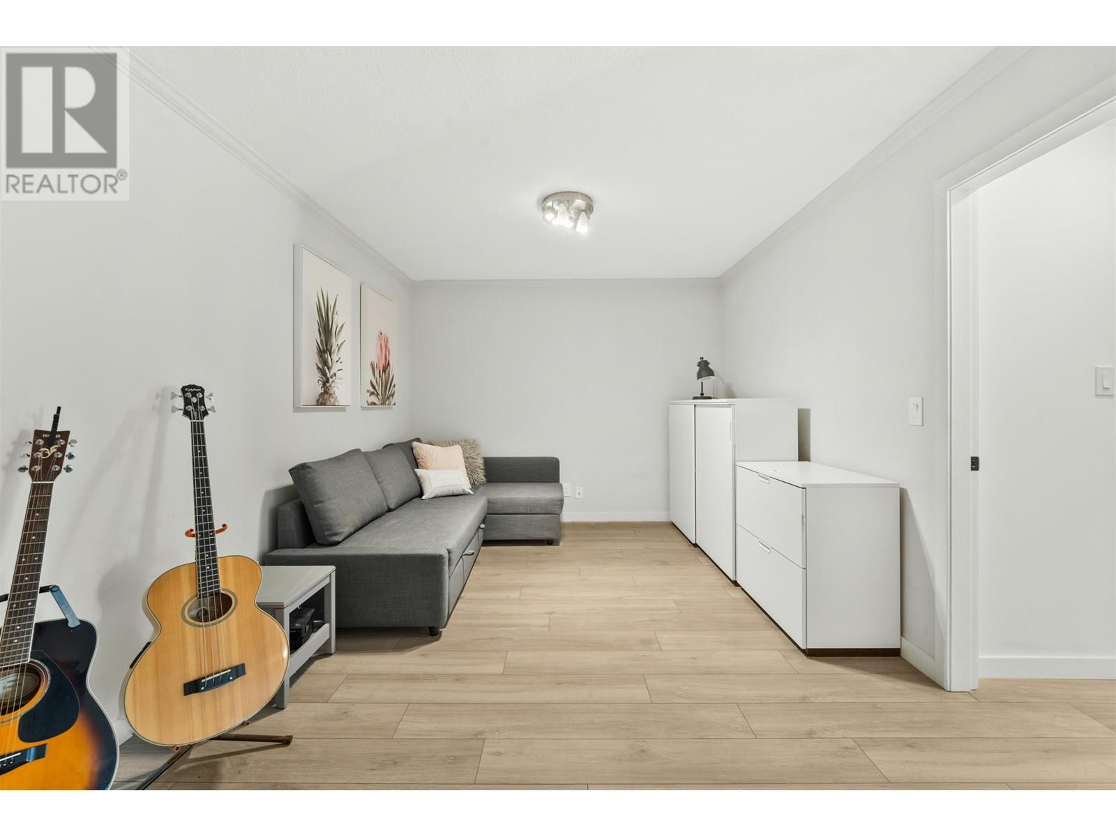 305 1050 Bowron Court, North Vancouver, British Columbia  V7H 2X6 - Photo 14 - R2972587