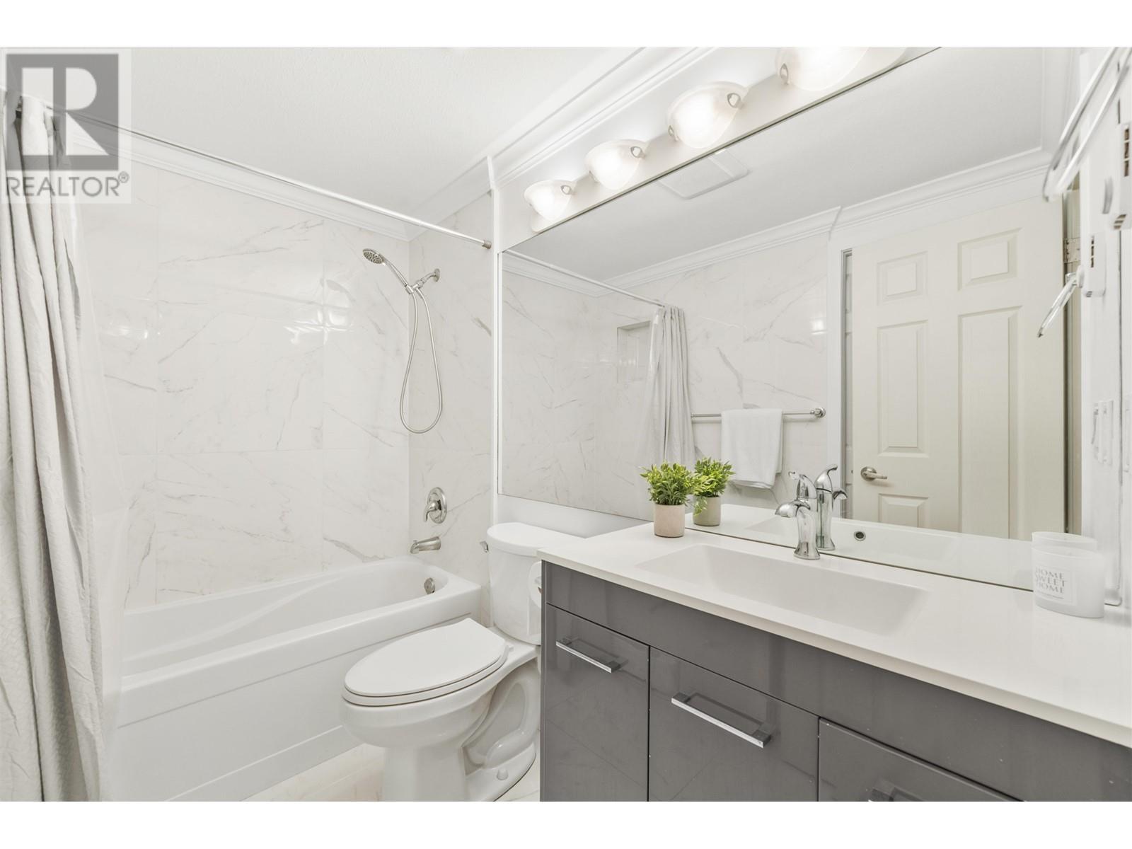 305 1050 Bowron Court, North Vancouver, British Columbia  V7H 2X6 - Photo 21 - R2972587