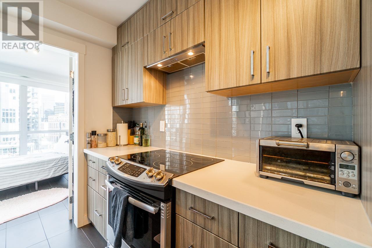 1702 939 Homer Street, Vancouver, British Columbia  V6B 2W6 - Photo 9 - R2972594